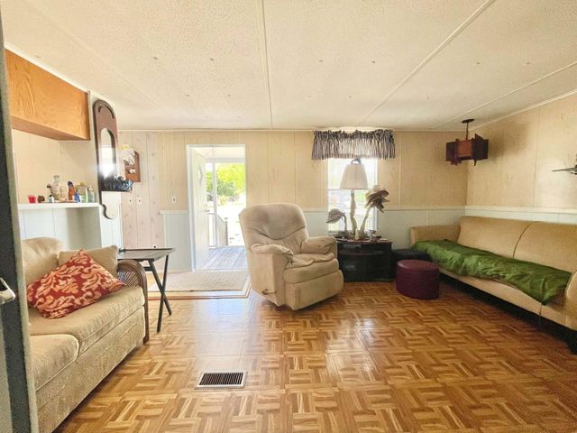 3020 SE 38th Avenue, Okeechobee, FL 34974