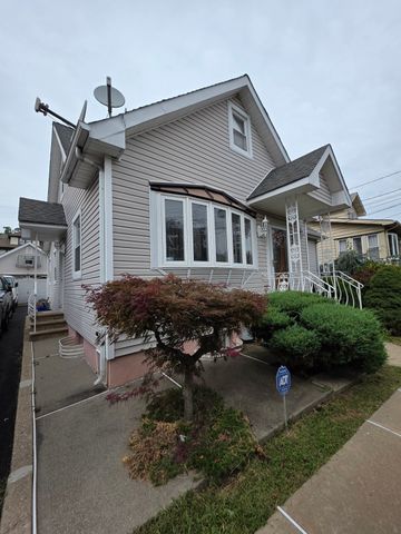 2013 Ingalls Avenue, Linden City, NJ 07036