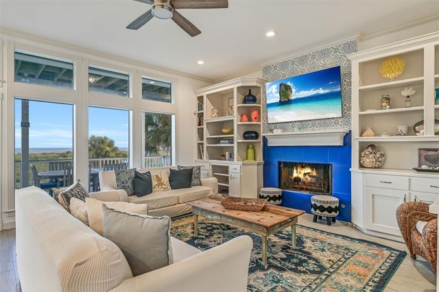 14458 Spyglass Circle, Galveston, TX 77554