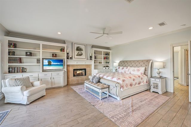 14458 Spyglass Circle, Galveston, TX 77554