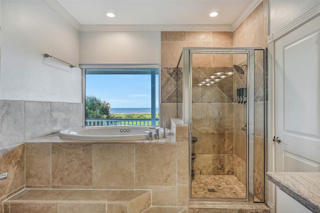 14458 Spyglass Circle, Galveston, TX 77554