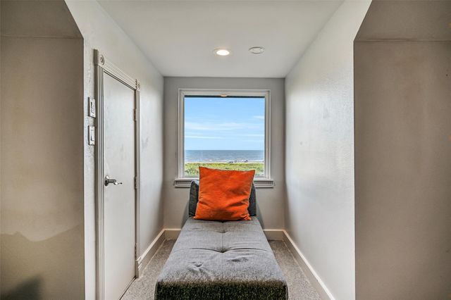 14458 Spyglass Circle, Galveston, TX 77554