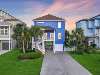 14458 Spyglass Circle, Galveston, TX 77554