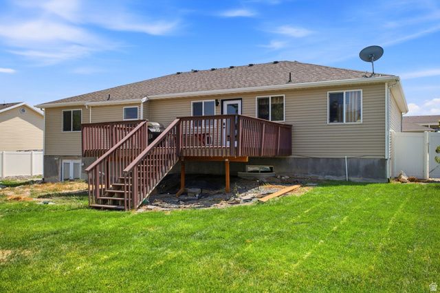 172 W ARUBA DR, Saratoga Springs, UT 84045