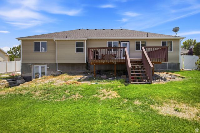 172 W ARUBA DR, Saratoga Springs, UT 84045