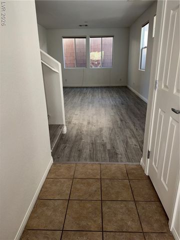 7534 Brisa Del Mar Avenue, Las Vegas, NV 89179
