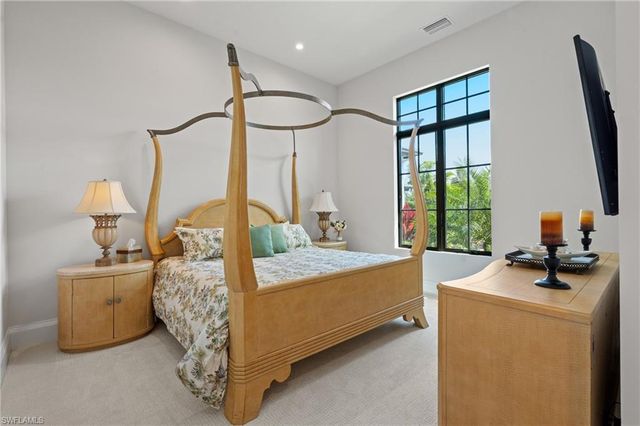 19086 Via Messina WAY, Miromar Lakes, FL 33913