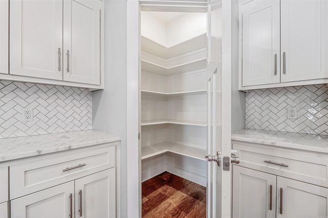 120 Lydia Drive, Maumelle, AR 72113