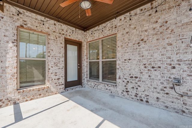 120 Lydia Drive, Maumelle, AR 72113