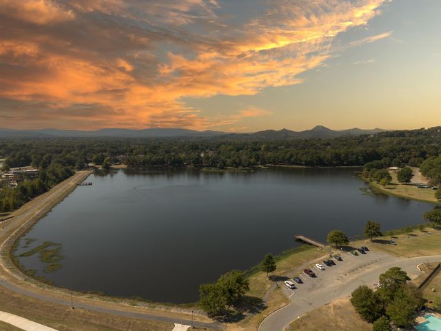 120 Lydia Drive, Maumelle, AR 72113