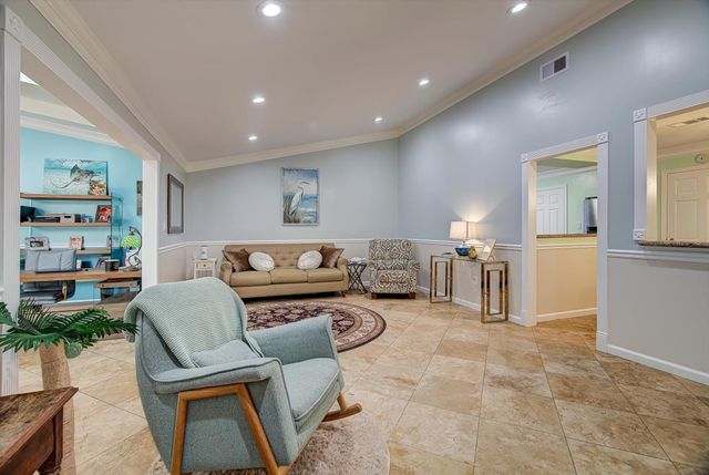 3415 80th Street, Galveston, TX 77551