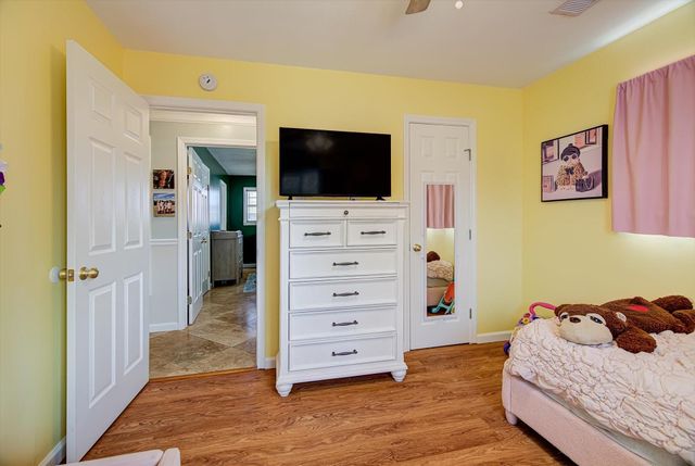 3415 80th Street, Galveston, TX 77551