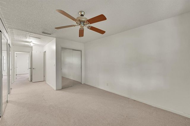 235 Briarwood Circle 2-12A, Hollywood, FL 33024