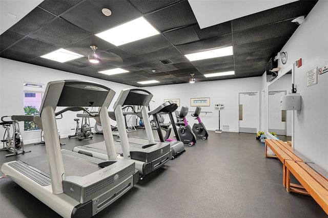 235 Briarwood Circle 2-12A, Hollywood, FL 33024