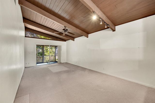 235 Briarwood Circle 2-12A, Hollywood, FL 33024