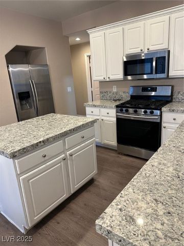 7533 French Springs Street, Las Vegas, NV 89139