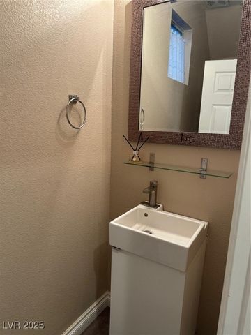 7533 French Springs Street, Las Vegas, NV 89139