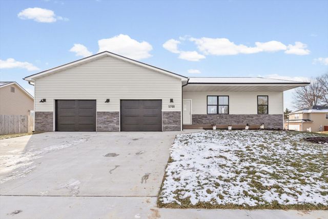 5700 CAMDEN CIR, Columbia, MO 65201