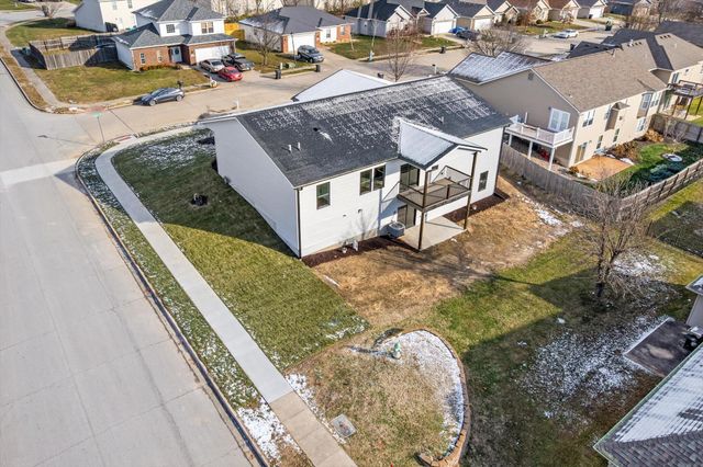 5700 CAMDEN CIR, Columbia, MO 65201