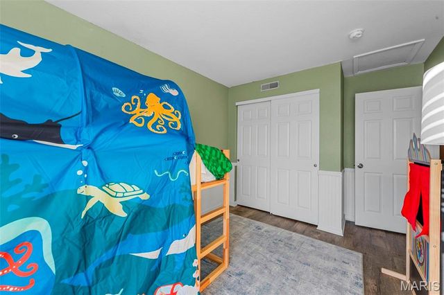 1949 Hunting Lake Court 304, Kirkwood, MO 63122