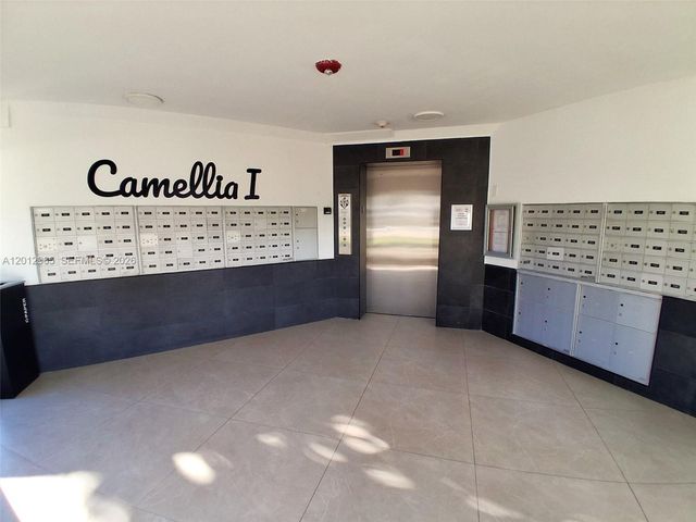 1770 NE 191st Street 813-1, Miami, FL 33179