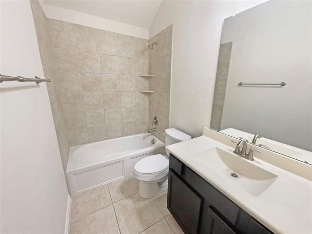 2229 Orchid Hill Drive N, Conroe, TX 77301