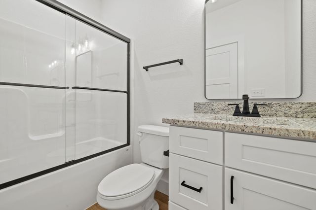 34 Beech Drive 36, Reeds Spring, MO 65737