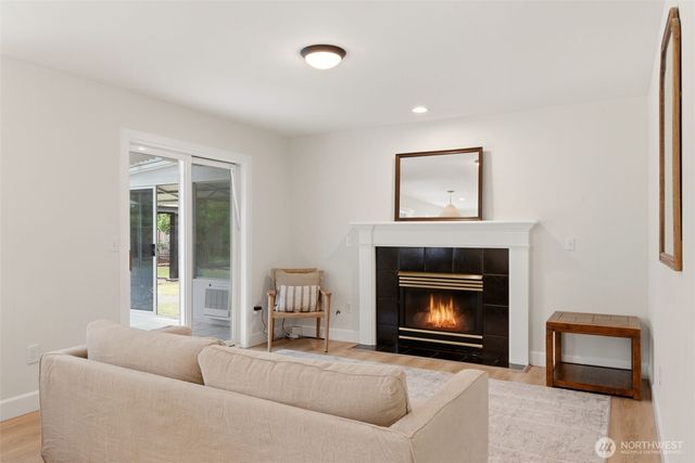 5708 60th Street W, University Place, WA 98467