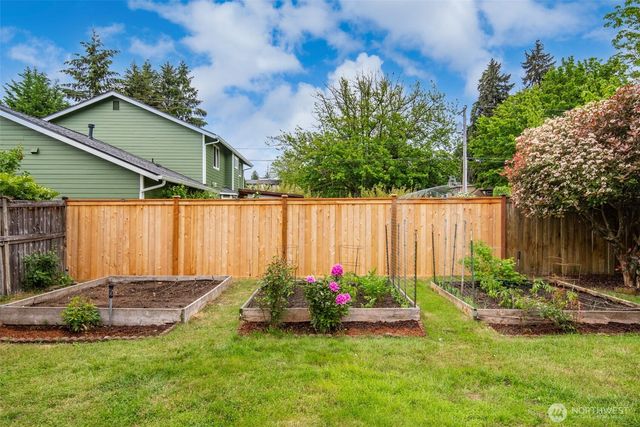 5708 60th Street W, University Place, WA 98467