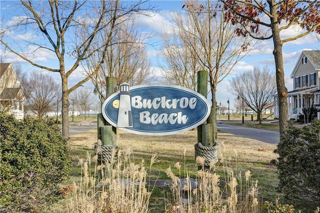 1044 Porte Harbour Arch Apt 202, Hampton, VA 23664