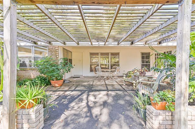 2005 La Salle Lane, League City, TX 77573