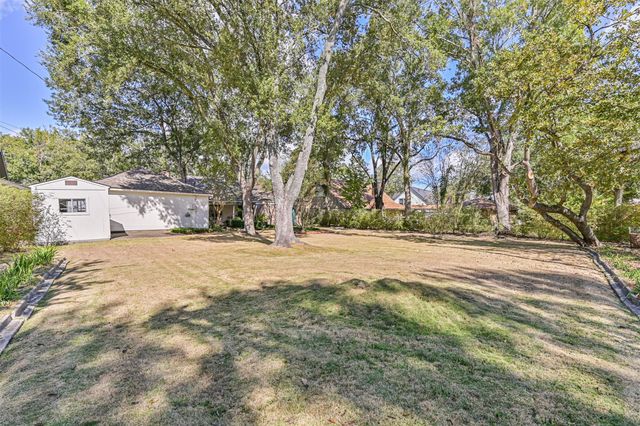 2005 La Salle Lane, League City, TX 77573