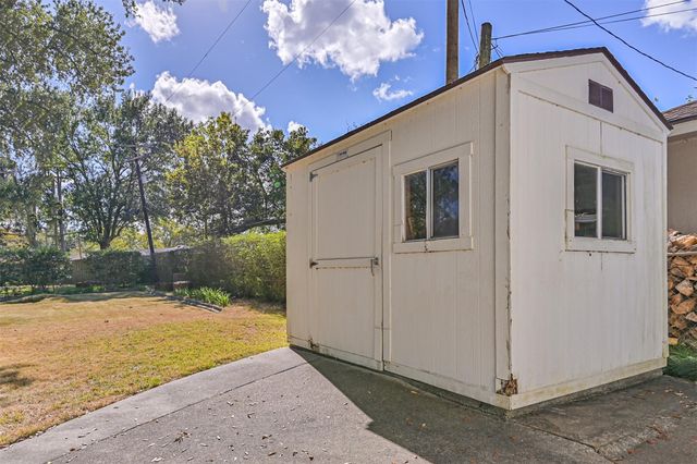 2005 La Salle Lane, League City, TX 77573