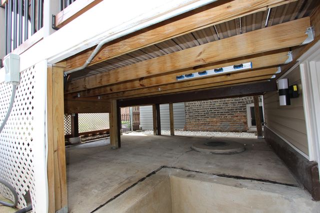 4719 W Warwick Avenue, Chicago, IL 60641