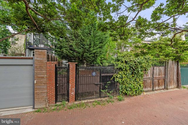 1524 6TH ST NW, Washington, DC 20001