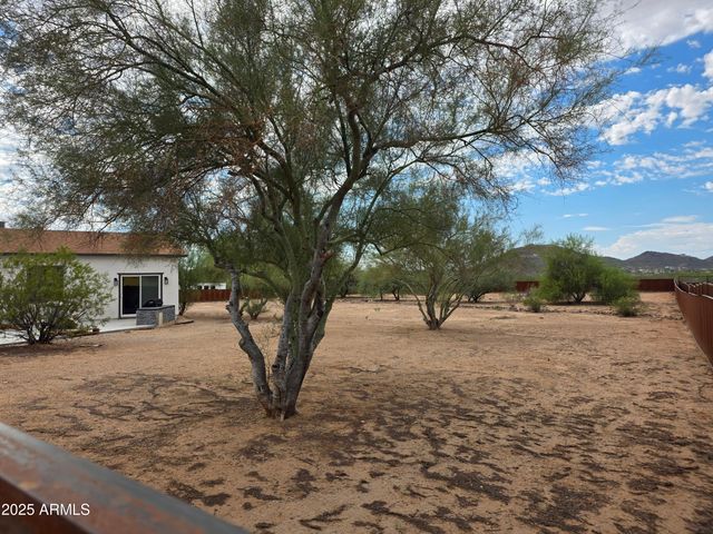 1807 W JOY RANCH Road, Phoenix, AZ 85086