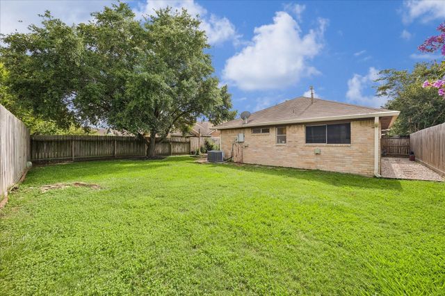 6606 Pleasant Stream Drive, Katy, TX 77449