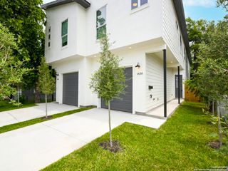 1430 Hays #101, San Antonio, TX 78202
