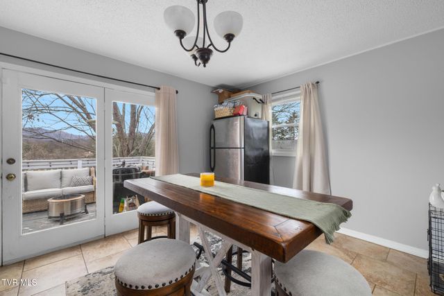 1009 Westminister Drive, Johnson City, TN 37604