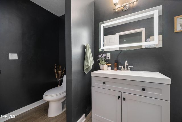 1009 Westminister Drive, Johnson City, TN 37604