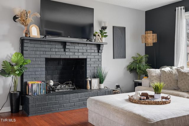 1009 Westminister Drive, Johnson City, TN 37604