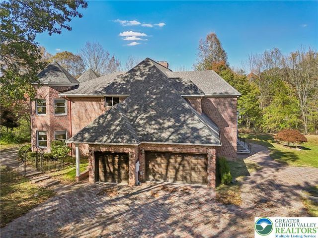 441 Hidden Lake Drive, Middle Smithfield Twp, PA 18302