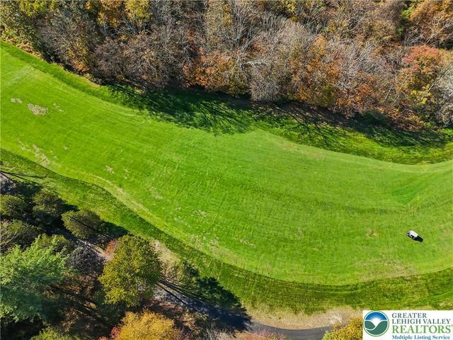 441 Hidden Lake Drive, Middle Smithfield Twp, PA 18302