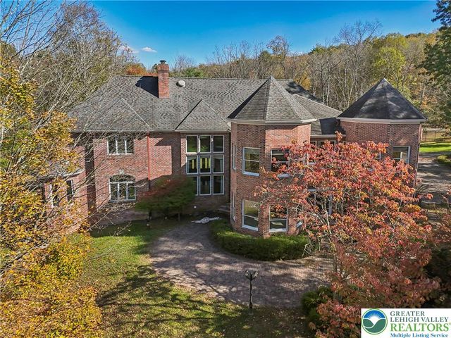 441 Hidden Lake Drive, Middle Smithfield Twp, PA 18302