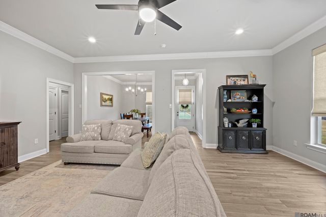 17420 Castle Dr, Prairieville, LA 70769