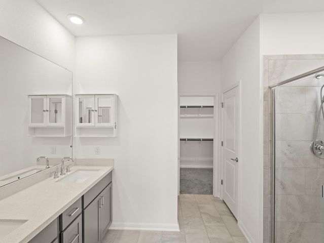 424 Spindrift LN, Leander, TX 78641