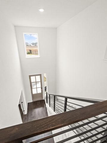 424 Spindrift LN, Leander, TX 78641