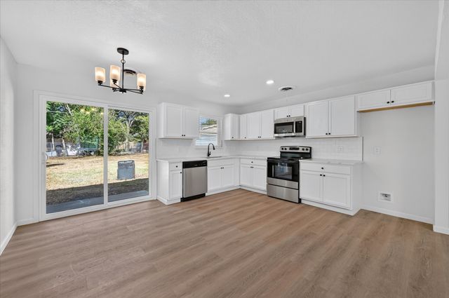 108 Rosedale Avenue, Keene, TX 76059