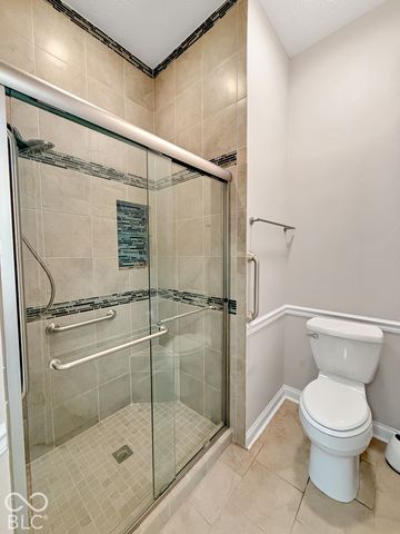 7327 Catboat Court, Fishers, IN 46038