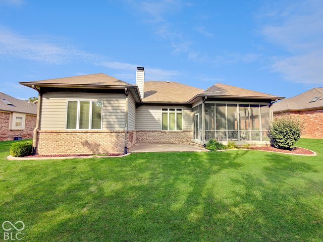 7327 Catboat Court, Fishers, IN 46038